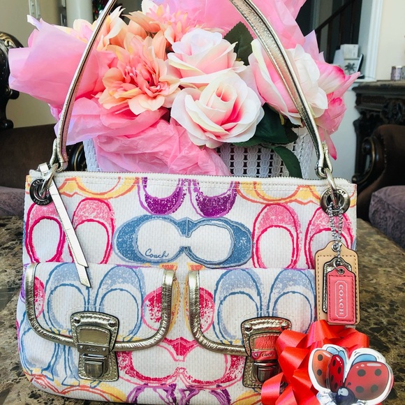 🔥HOST PICK🔥❣️COACH❣️Poppy Dream C Hippie crossbody bag❣️BRAND NEW WITH TAG❣️ - Picture 3 of 14